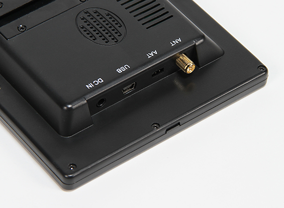 FPV-комплект SkyZone (монитор RC800 7 PAL 720*576 или NTSC 720*480, приемник: (90dBm с частотой 5.8