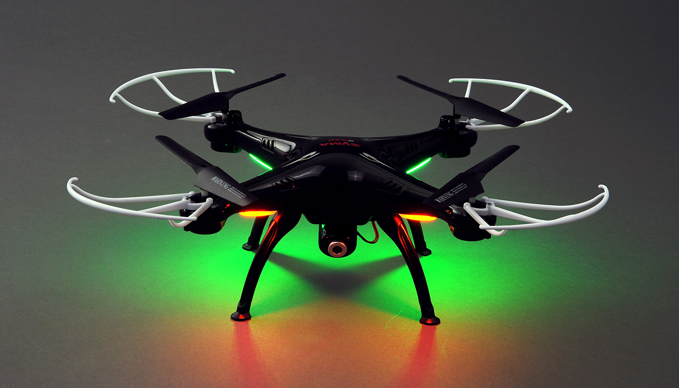 Зачем нужен квадрокоптер. Квадрокоптер Syma x5sw Black. Квадрокоптер Syma x51 Black. Квадрокоптер Syma x20p черный. Квадрокоптер Syma z6 4k камера