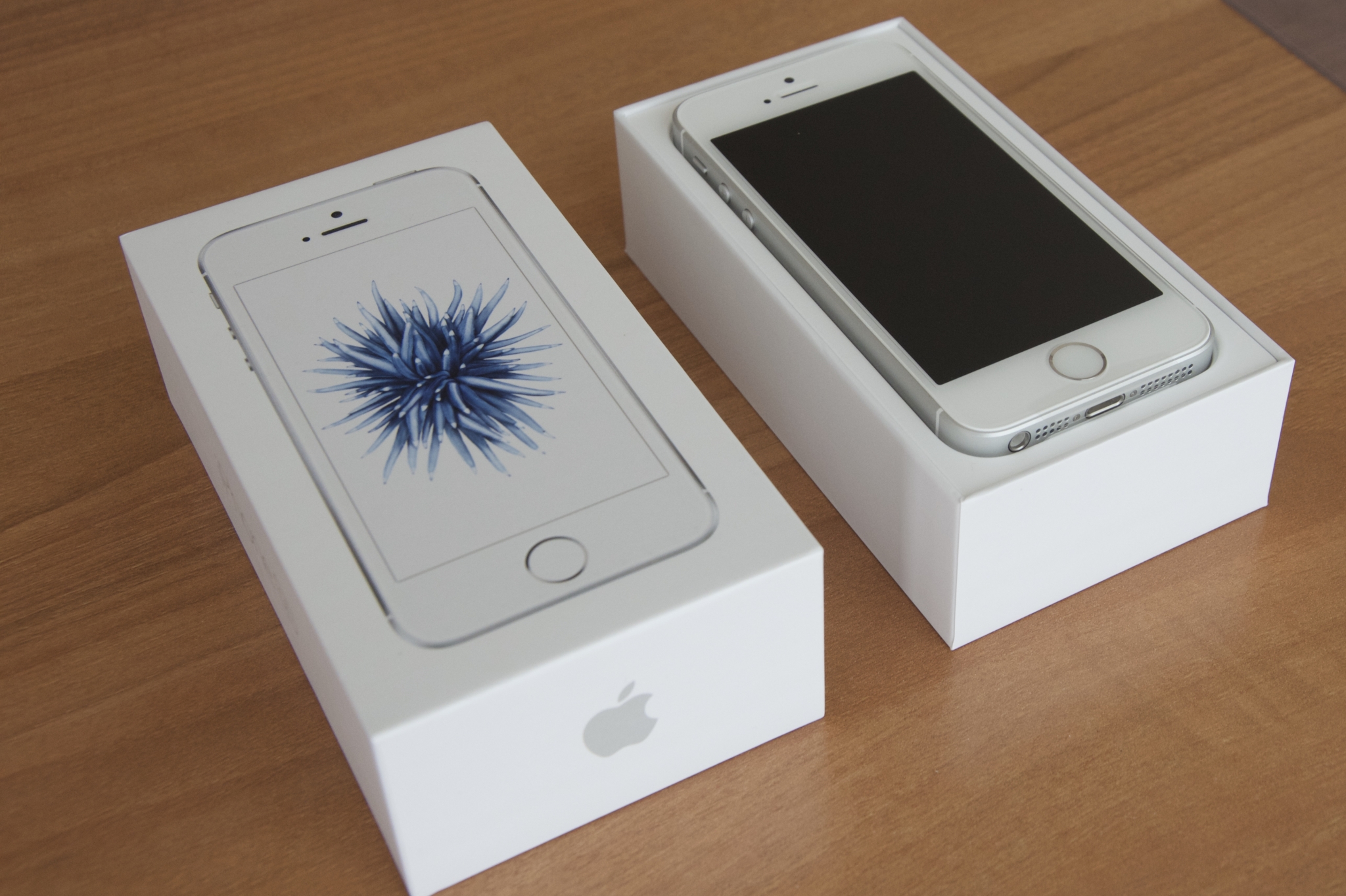 Apple iphone se 32gb Silver