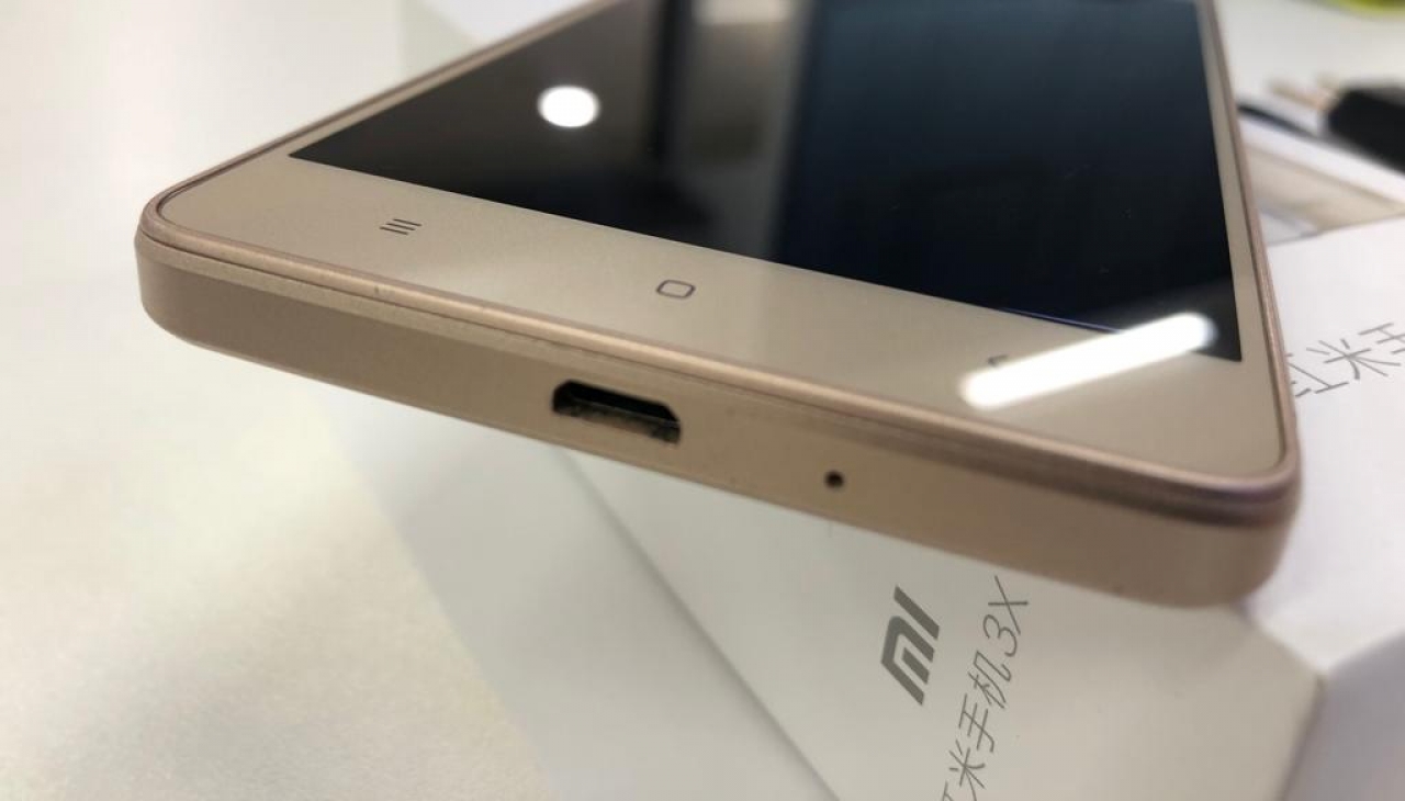 Смартфон Xiaomi Redmi 3X 32Gb Gold <Б/У, хорошее состояние> купить в  Иркутске. Цена на Смартфон Xiaomi Redmi 3X 32Gb Gold <Б/У, хорошее  состояние> : отзывы, описания, характеристики