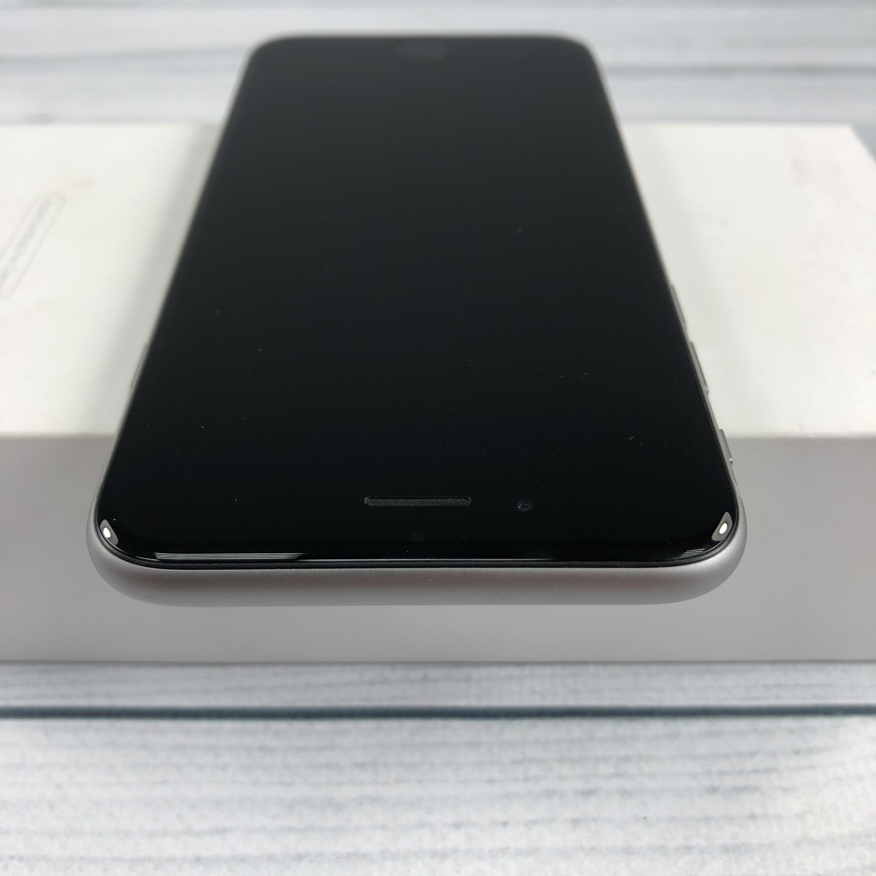 Телефон Apple iPhone 6S 32Gb Space Grey <БУ, хорошее состояние> купить в  Иркутске. Цена на Телефон Apple iPhone 6S 32Gb Space Grey <БУ, хорошее  состояние>: отзывы, описания, характеристики