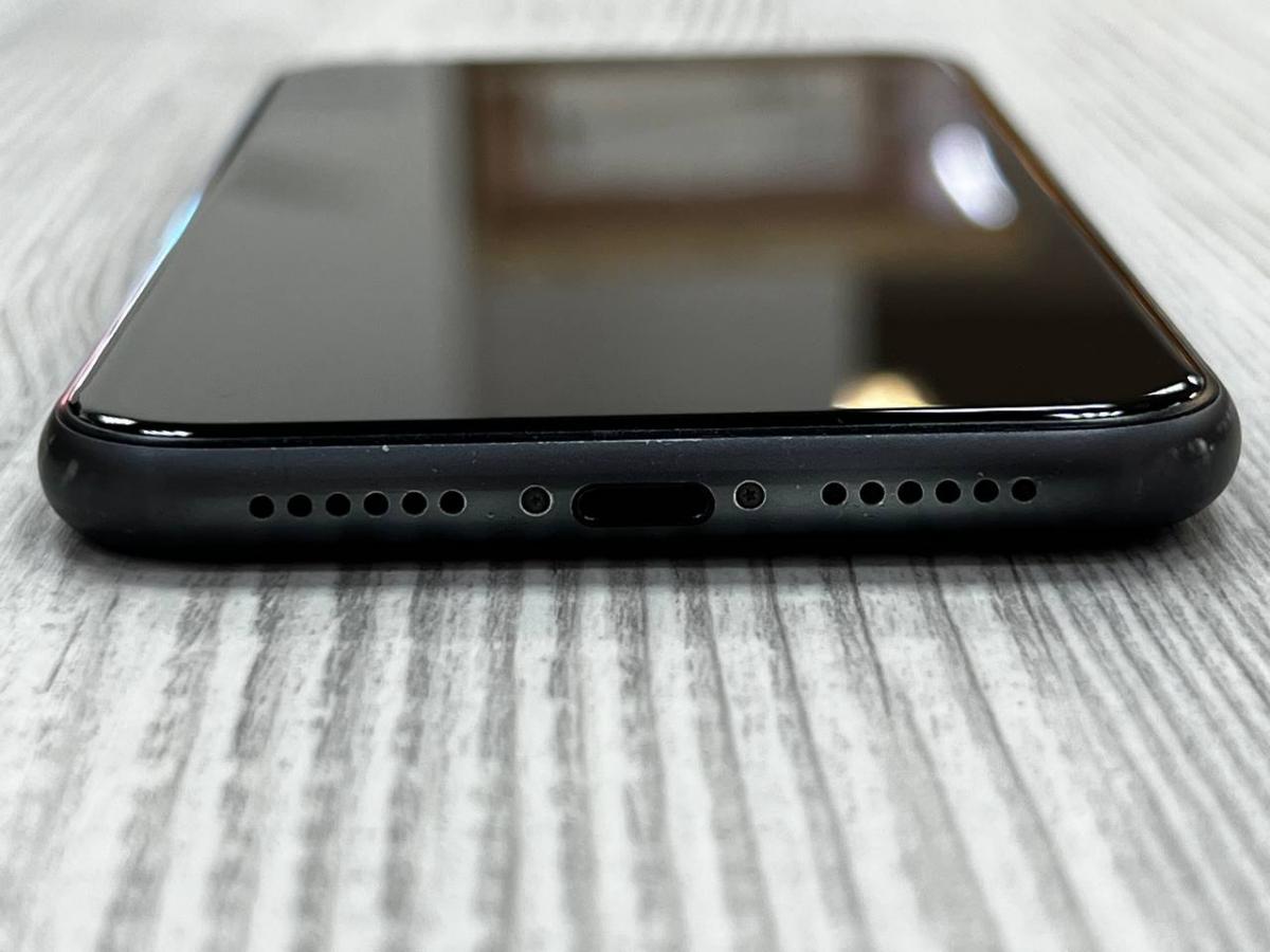 Apple iPhone 11 128Gb Black <Б/У удовлетворительное состояние> купить в  Иркутске. Цена на Apple iPhone 11 128Gb Black <Б/У удовлетворительное  состояние>: отзывы, описания, характеристики