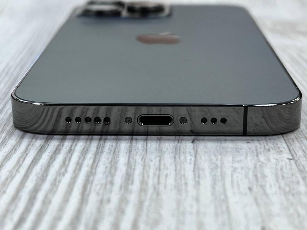 Телефон Apple iPhone 13 Pro 256GB Graphite <Б/У, Отличное состояние> купить  в Москве. Цена на Телефон Apple iPhone 13 Pro 256GB Graphite <Б/У, Отличное  состояние>: отзывы, описания, характеристики