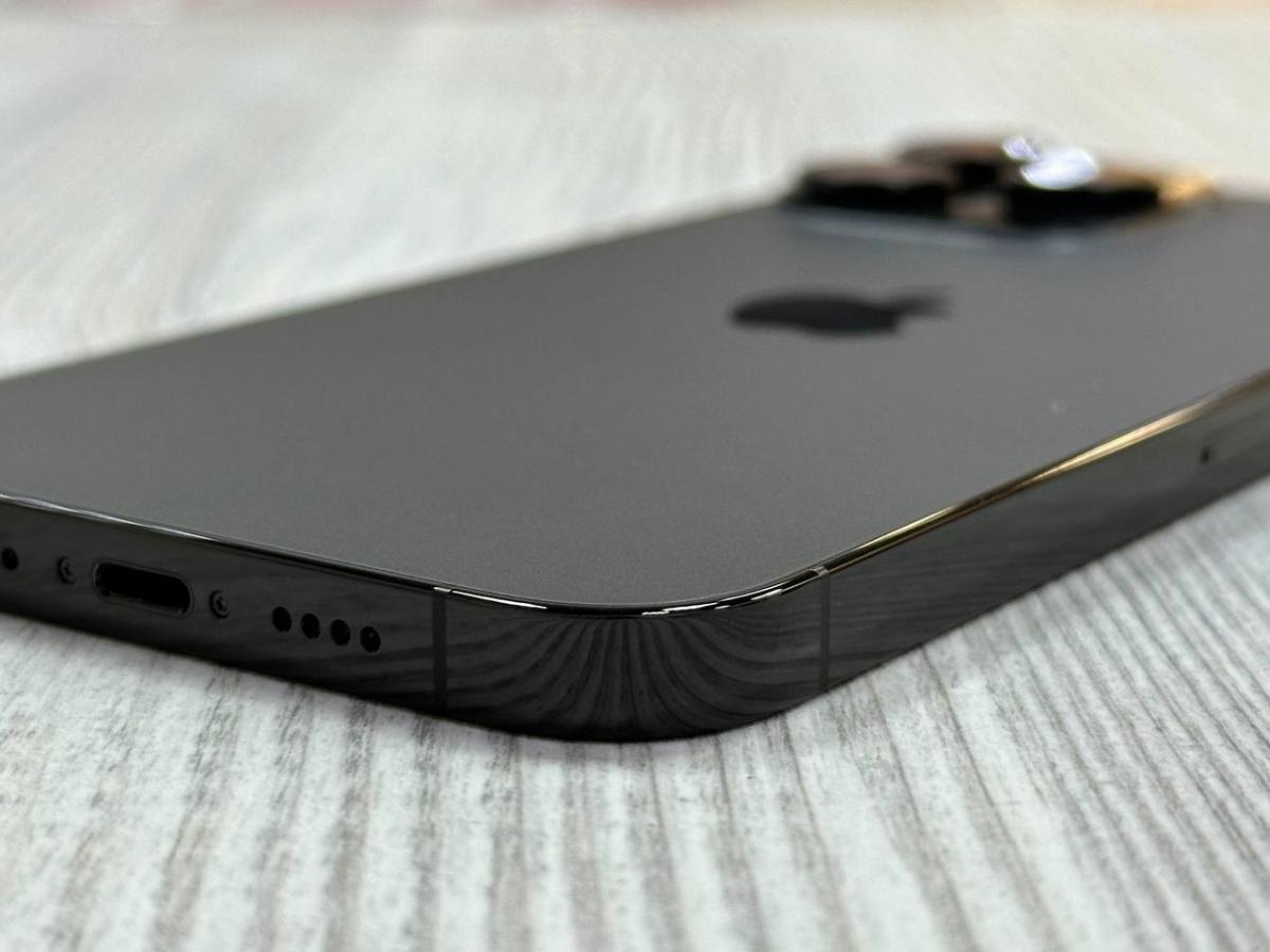 Телефон Apple IPhone 14 Prо 256GB Space Black <Б/У Отличное состояние>  купить в Иркутске. Цена на Телефон Apple IPhone 14 Prо 256GB Space Black  <Б/У Отличное состояние>: отзывы, описания, характеристики