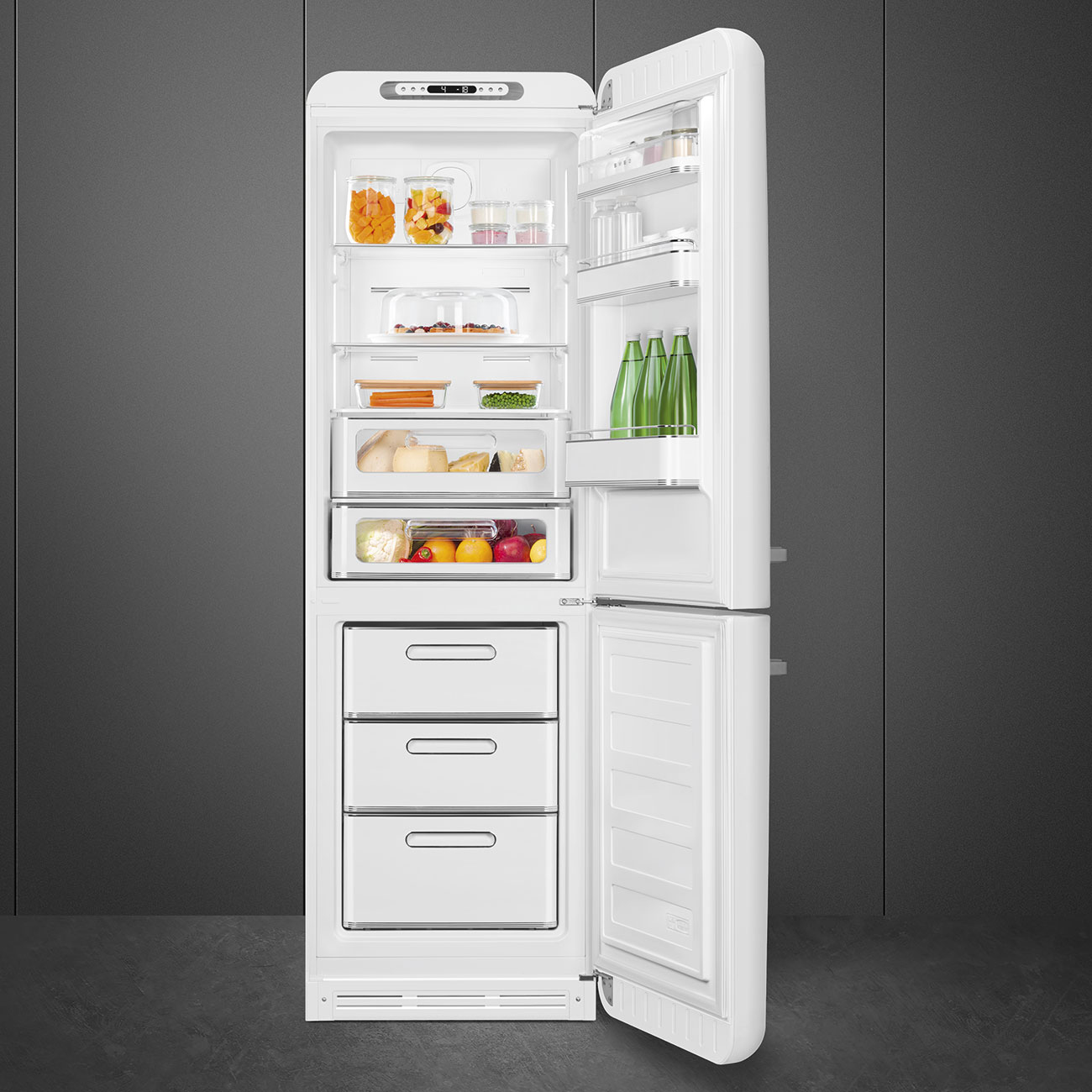 Холодильник SMEG Холодильник